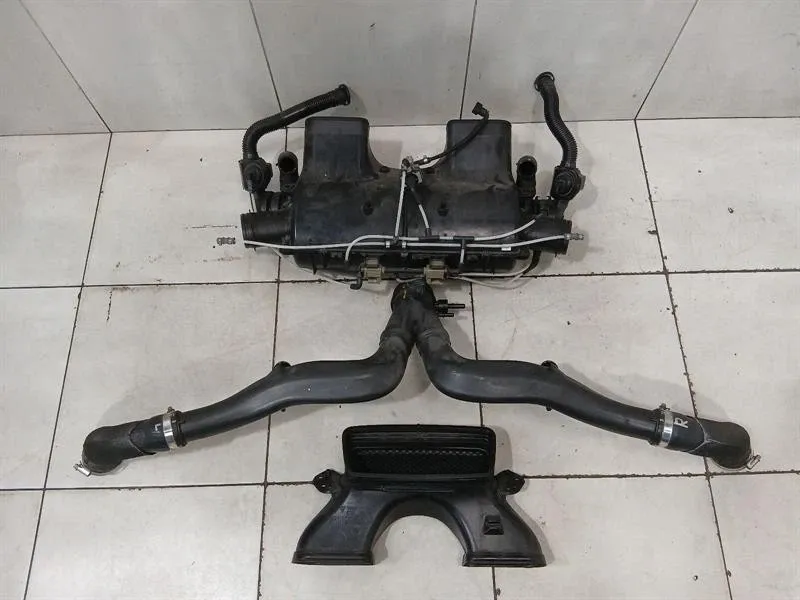 Porsche 911 (991) Porsche 911 991 Air Filter Box 9P1129634 Air Filter Box SET MK2 Body type: Coupe
Fuel: Petrol