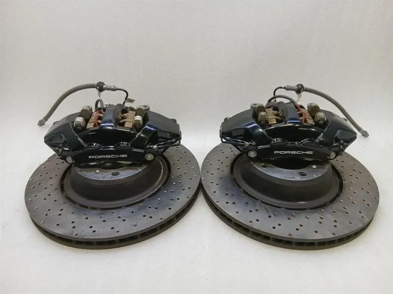 Porsche 911 (992) Porsche 911 992 brake kit set rear 992615423an rear brake caliper brake system Body type: Targa
Fuel: Hybrid
