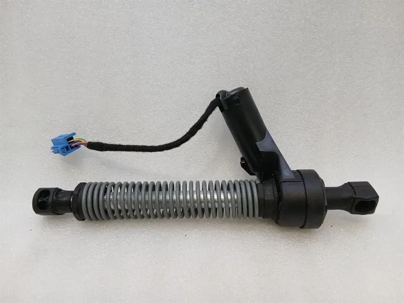 BMW M4 G82 G22 boat lid strut 7487636 gas pressure damper tailgate
