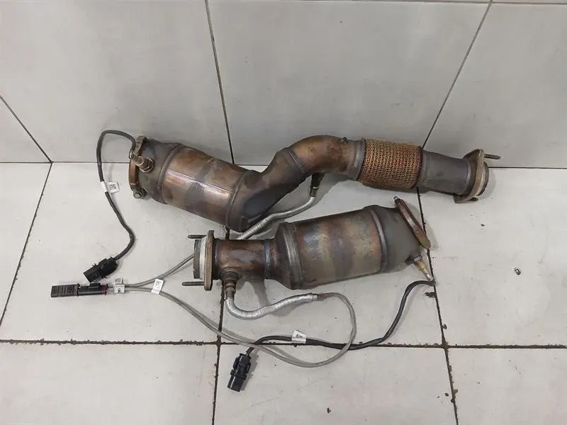 BMW 4 (G22 / G23 / G26)  BMW 4 M4 G82 G80 Catalytic Converter 8468987 Catalytic Converter PRIMARY SET KIT Body type: Coupe
Fuel: Petrol