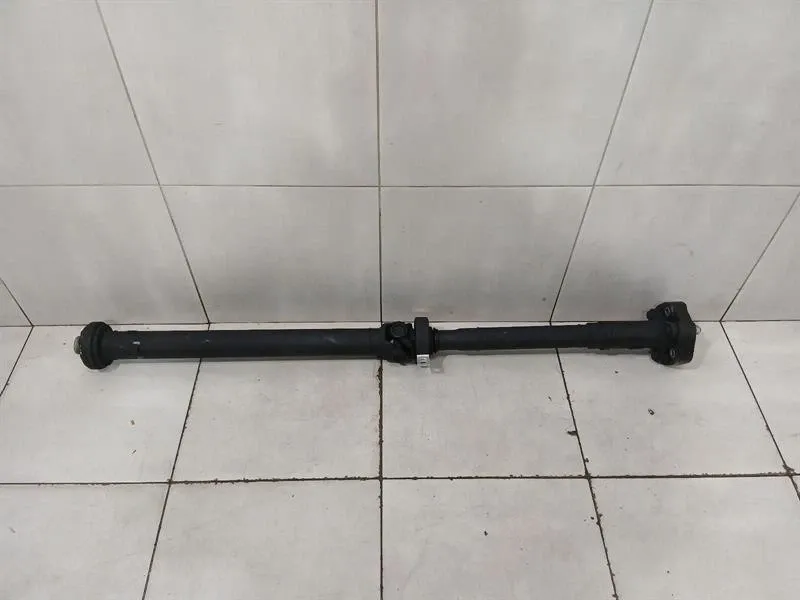 BMW 4 (G22 / G23 / G26)  BMW 4 M4 G82 G22 Propshaft 9501826 Propshaft FAULTY Body type: Coupe
Fuel: Petrol