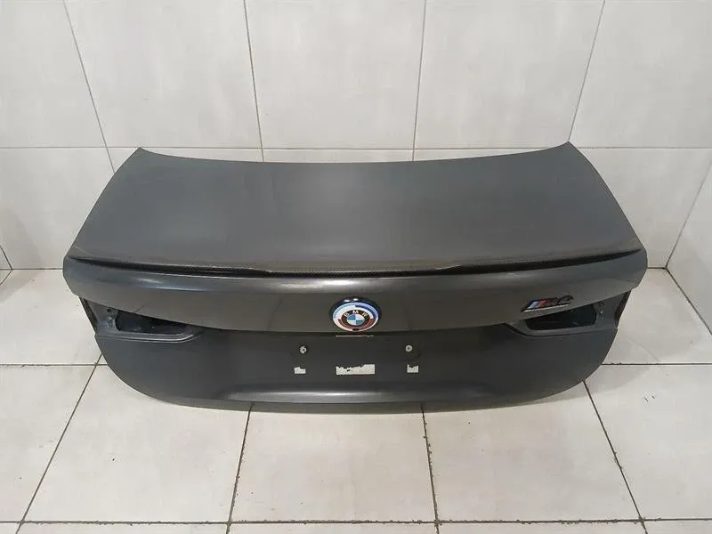 BMW 4 (G22 / G23 / G26)  BMW 4 M4 G82 G22 Boot Lid 41007956379 Tailgate Body type: Coupe
Fuel: Petrol