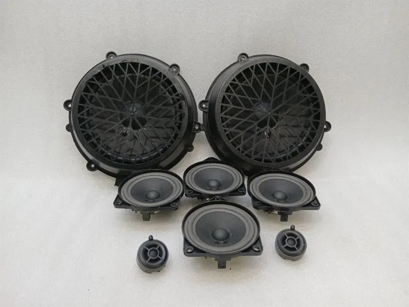 Porsche 911 (991) Porsche 911 991 Speaker Set 7PP035454L Speaker Set Body type: Coupe
Fuel: Petrol