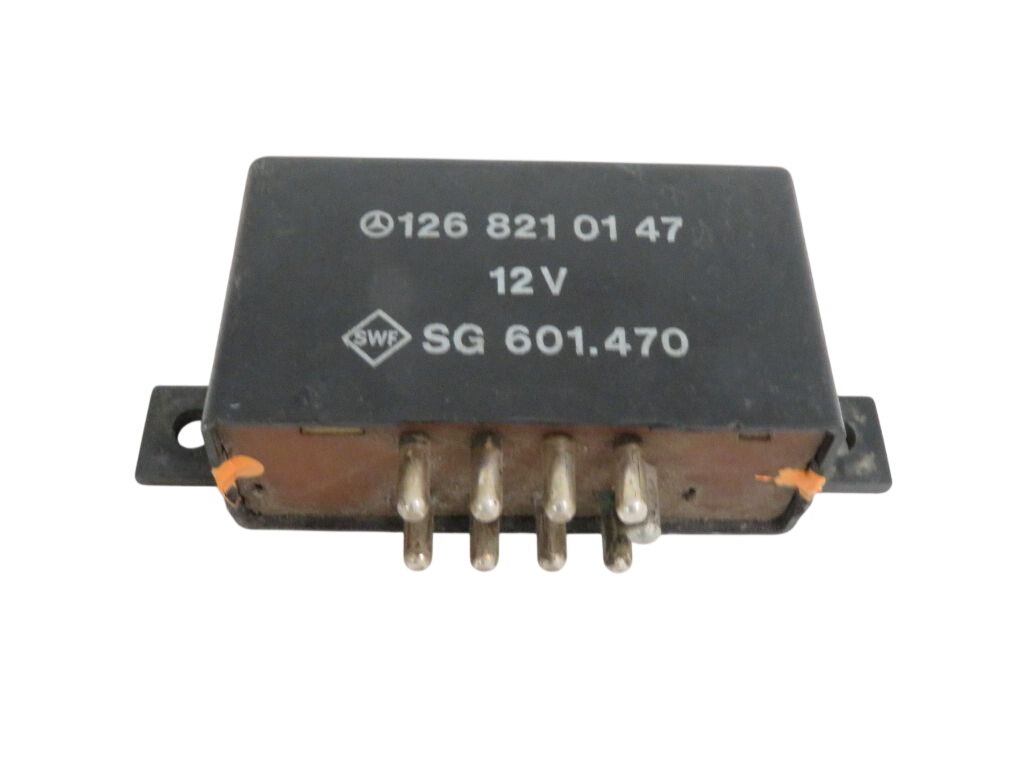 Mercedes-Benz 200 - 500 / E (W124) Seat Heater Relay 1268210147 A1268210147 601.470 601470 Seat Heat...