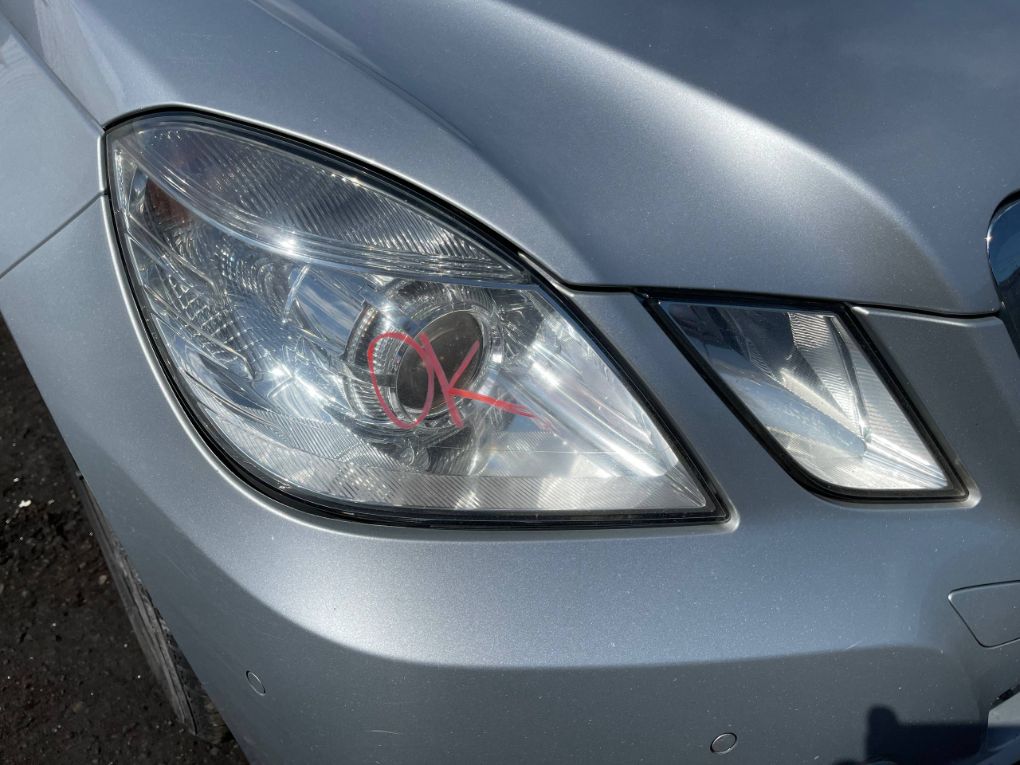 Mercedes-Benz A (W169) передняя фара (правая) 2128200461 2128208461 Headlight right MERCEDES-...