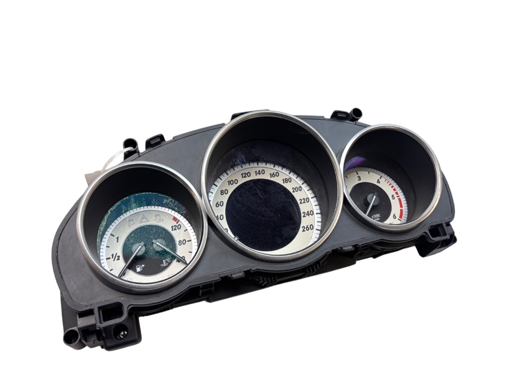Mercedes-Benz A (W176) приборы A2C87306000 Instrument Cluster MERCEDES-BENZ E-...