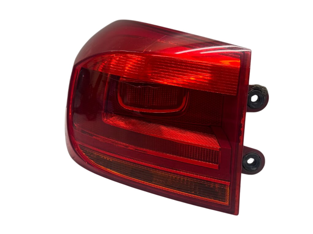 Volkswagen Tiguan задняя фара (левая) 5N0945095Q Tail light left VW TIGUAN I (5N) (20...