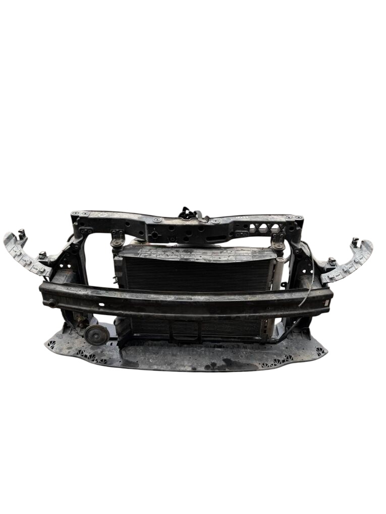 Hyundai i20 Front panel 641011J500 865301J500 253100U000 976060U000 253...