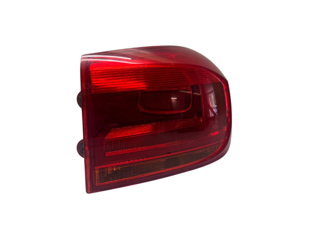 Volkswagen Tiguan Tail light, right 5N0945096Q Tail light, right VW TIGUAN I (5N) (...