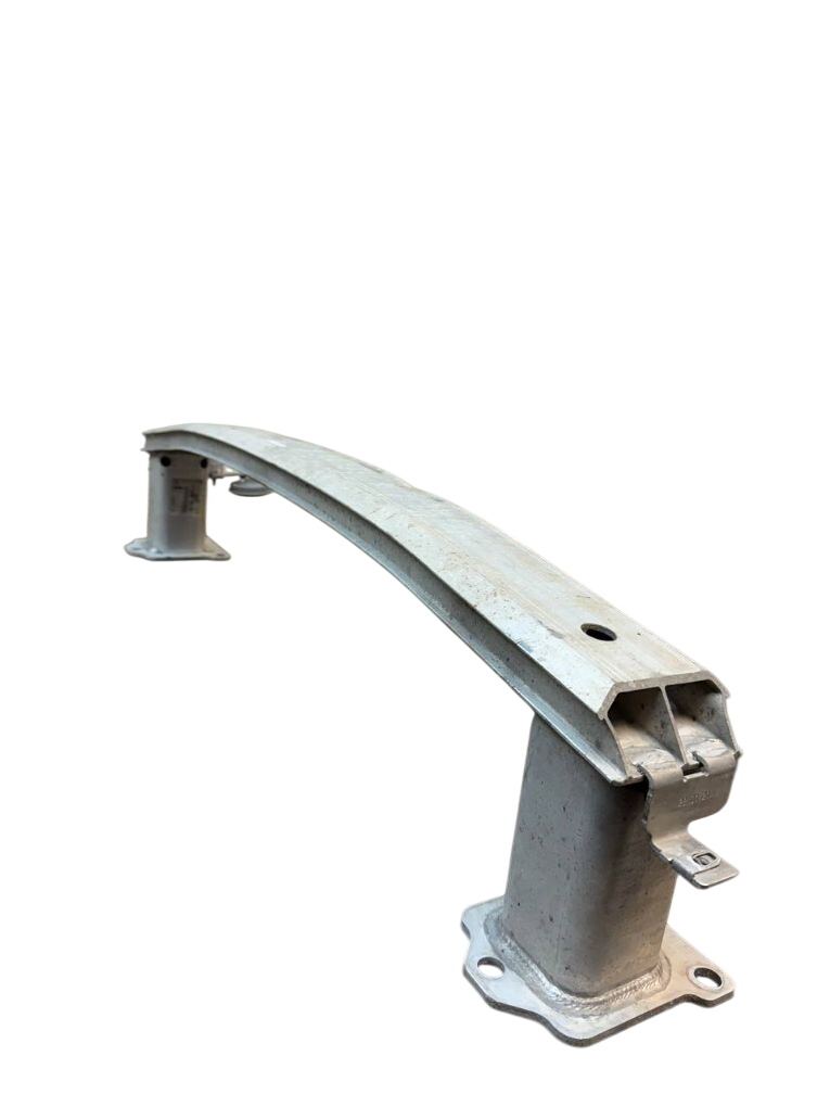 Citroen C3 передний бампер, штифт 9810976080 Front Bumper Beam CITROËN C3 AIRCROS...