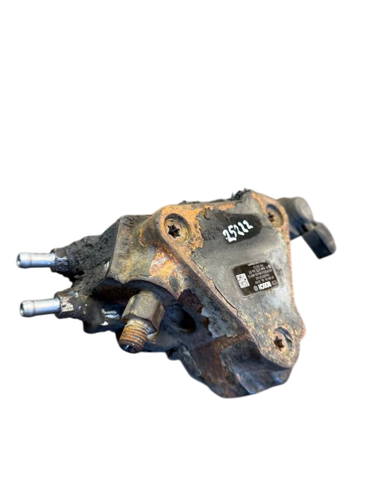 Mercedes-Benz Viano / Vito (W639) Fuel injection pump, diesel 0445010143 A6460700401 6460700401 Fuel injectio...