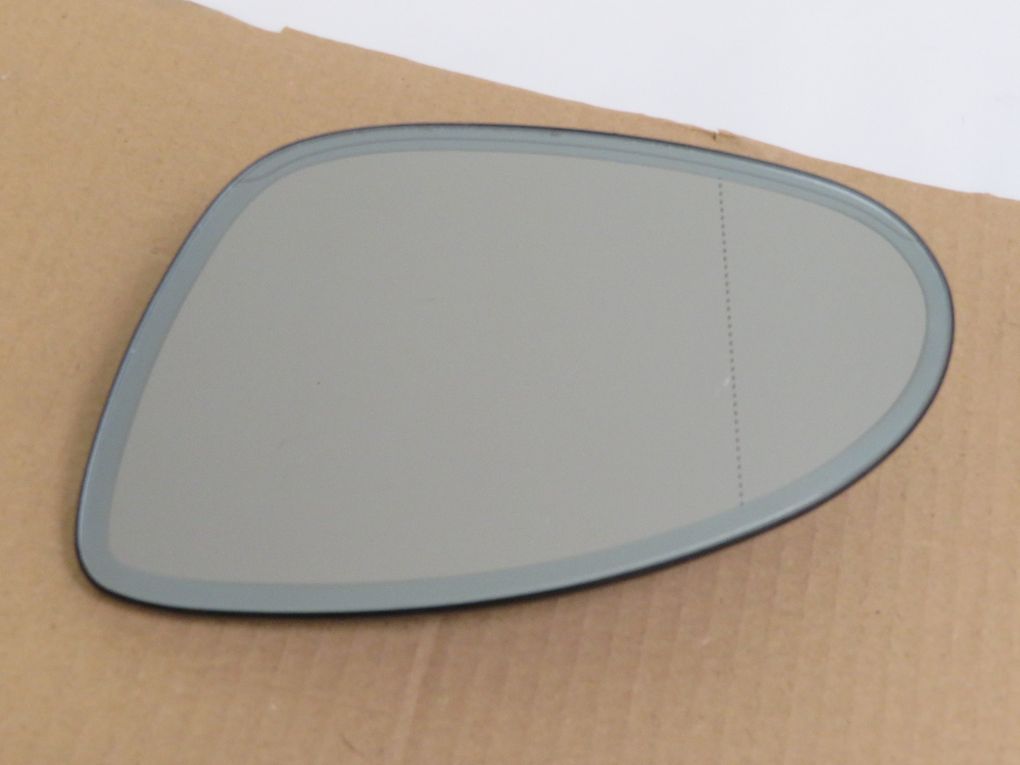 Mercedes-Benz A (W169) Mirror glass left A2218102721 2218102721 Mirror glass left MERCED...