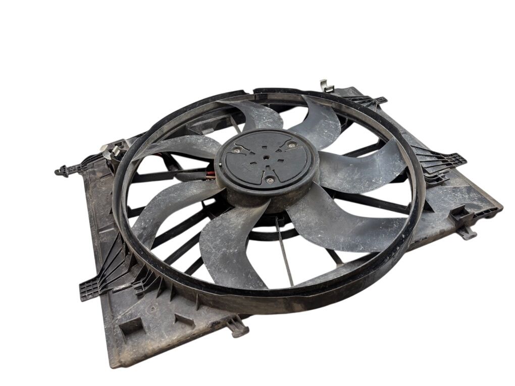 3137232033 137328706 0130707400 Radiator Fan Electric MERCEDES-BENZ C-CLASS (W205) (2013-2021)
