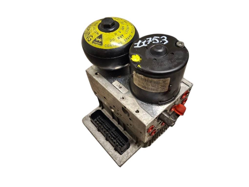 Mercedes-Benz A (W168) ABS hydraulic unit / pump 0265250110 ABS hydraulic unit / pump MERCEDES-B...