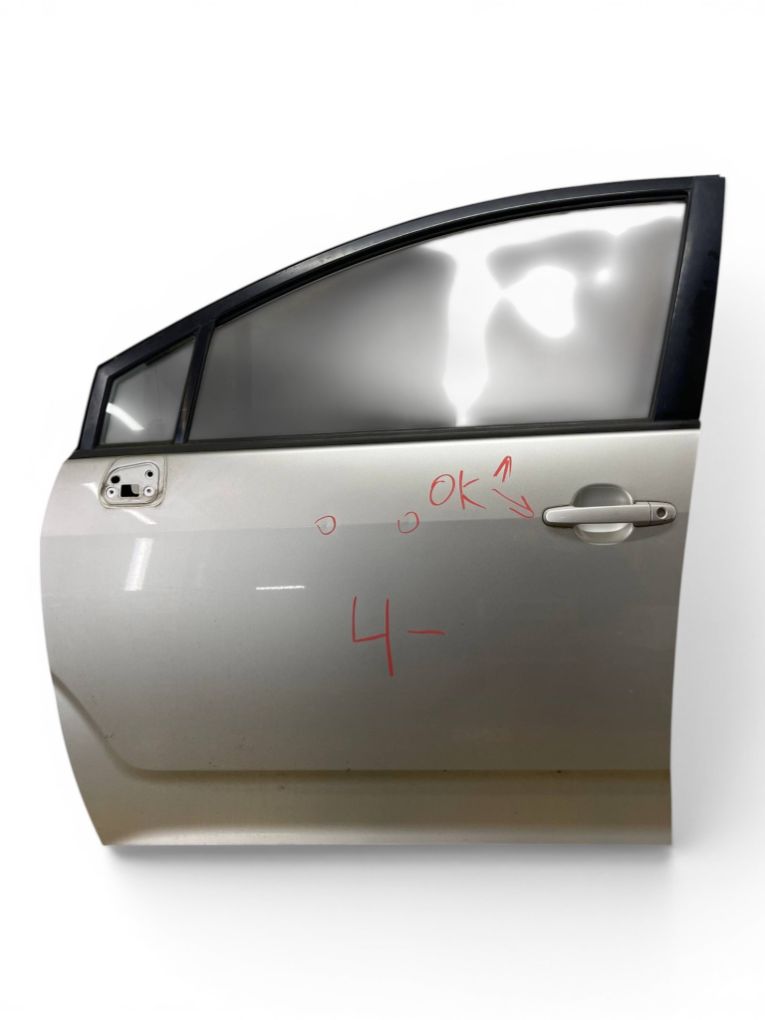 Toyota Corolla Door Front Left 671120F010 Door Front Left TOYOTA COROLLA Verso...