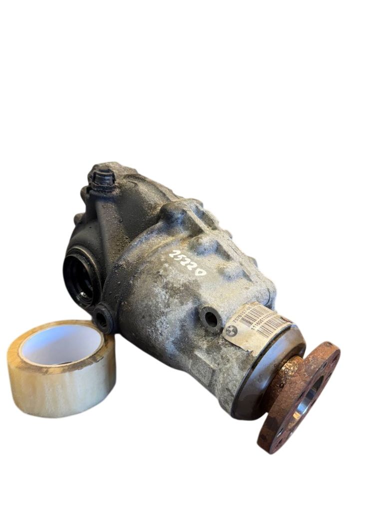 7578157 31507648879 Front axle Differential BMW 3 (F30, F31, F80) (2011-2019)