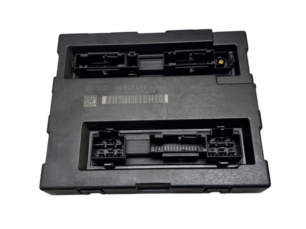 4H0907064AM Comfort Module (CCM) VW TOUAREG II (7P) (2010-2018)