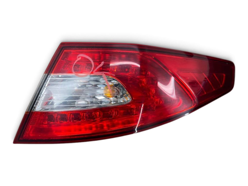 Kia Optima (TF) Right Rear Light Right rear light — KIA OPTIMA III (TF) (2010-20...