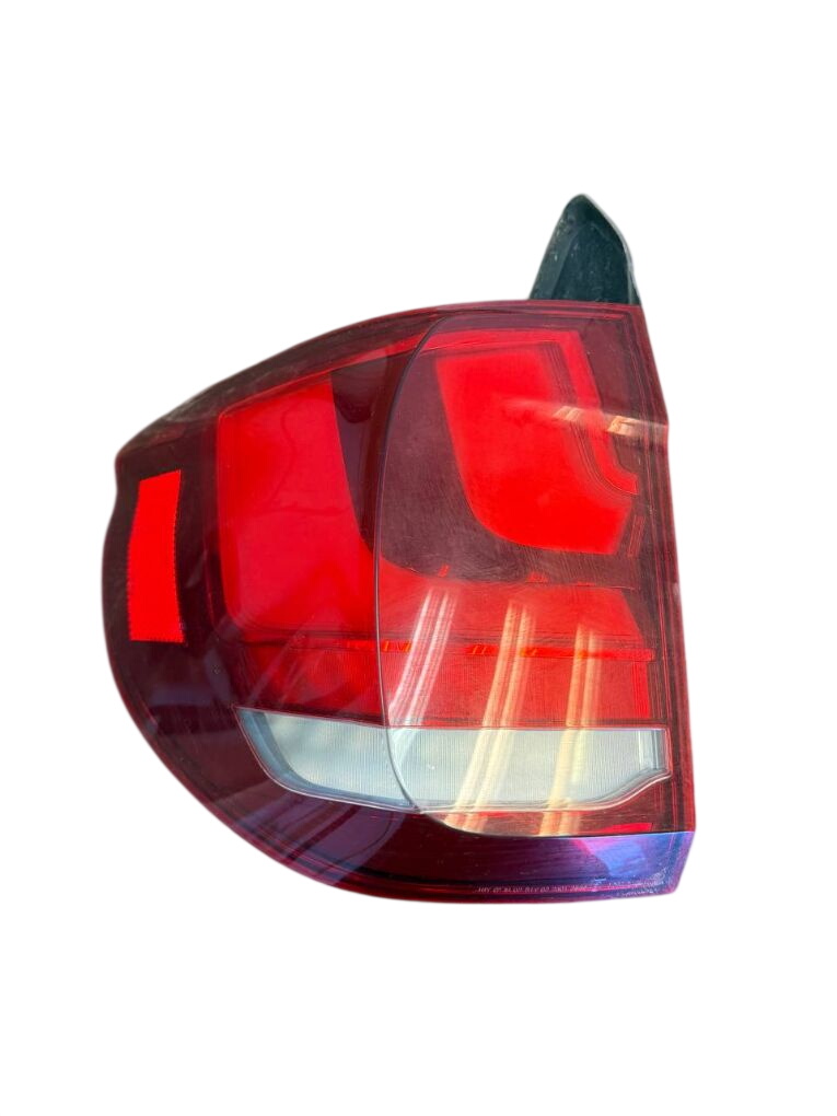 BMW X5 (F15) Left Rear Light Left rear light — BMW X5 (F15, F85) (2012-2018)...
