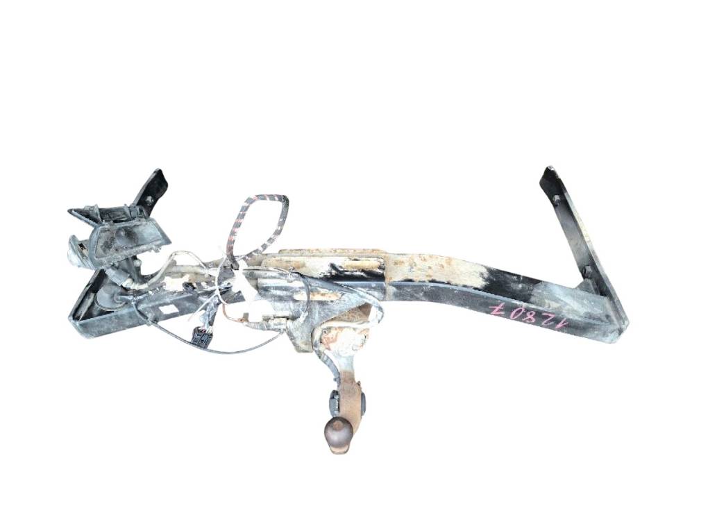 Volkswagen Tiguan haakekonksud 5N0803880J Towbar VW TIGUAN I (5N) (2007-2018)
...