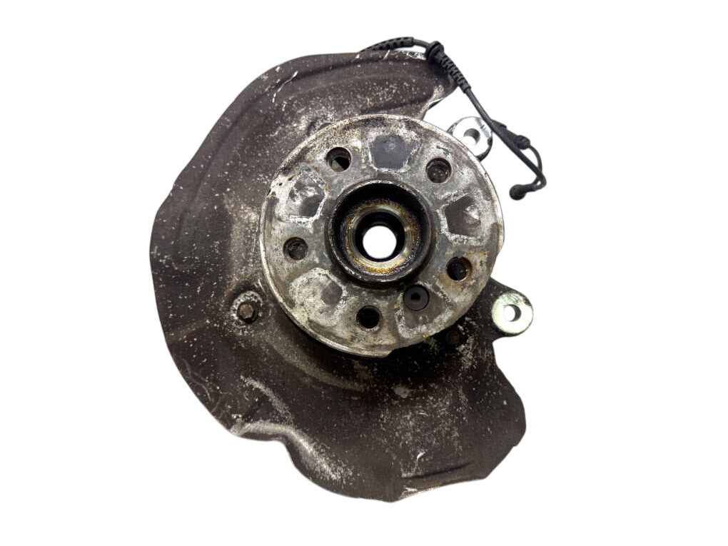BMW 2 (F22 / F23) Wheel bearing housing front right 31216876646 6876646 Wheel bearing housing front...