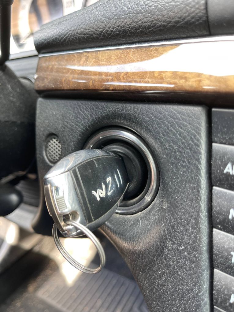 Mercedes-Benz A (W169) Ignition switch lock (ignition barrel) 2115451508 2115452408 A2115453108 Ignition swit...