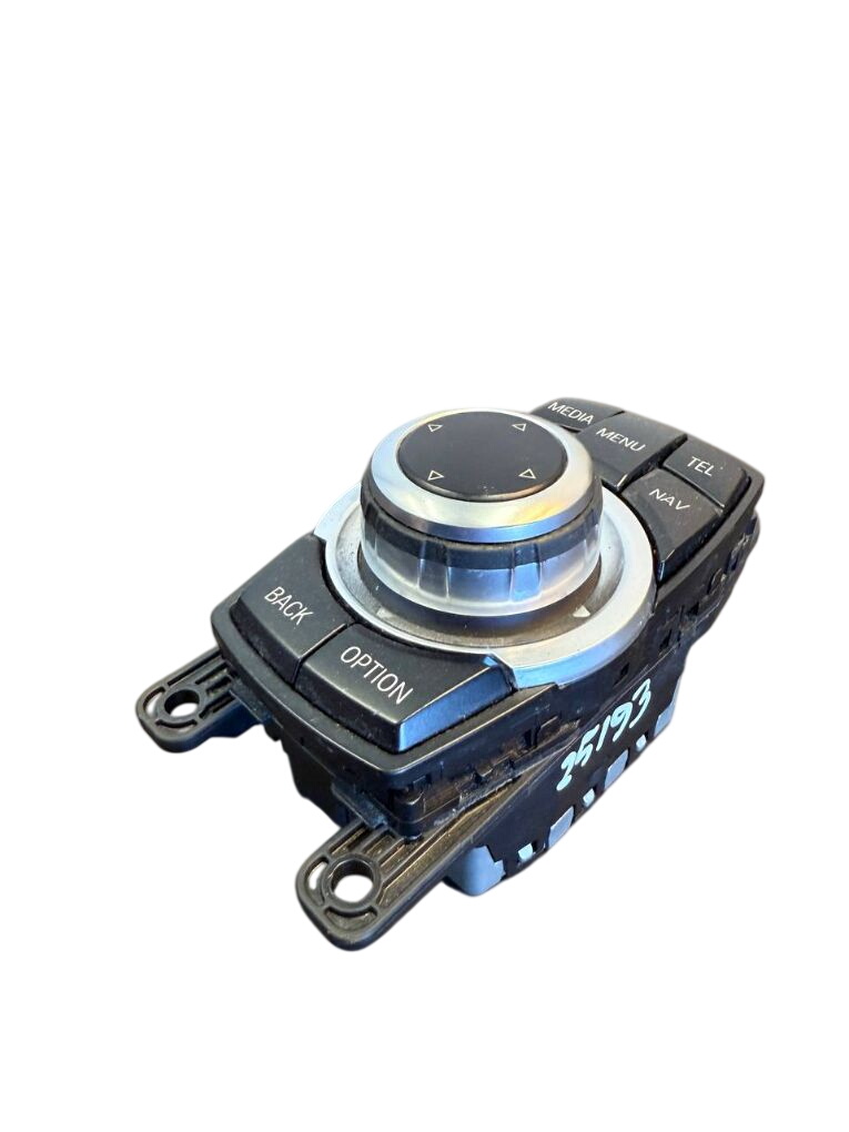 BMW 3 (F30 / F31) Joystick (MMI control switch / pad) 65829286699 9286699 Joystick (MMI control switc...