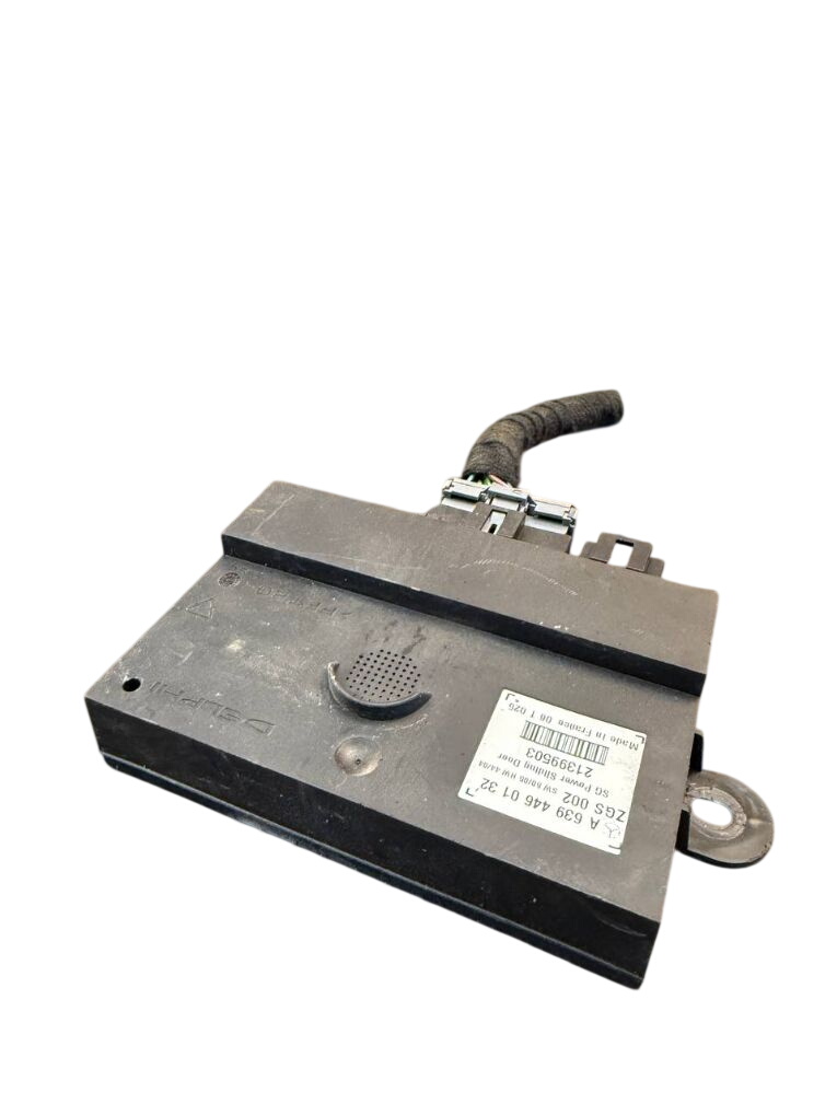 Mercedes-Benz Viano / Vito (W639) Control units, other A6394460132 6394460132 Control units, other MER...