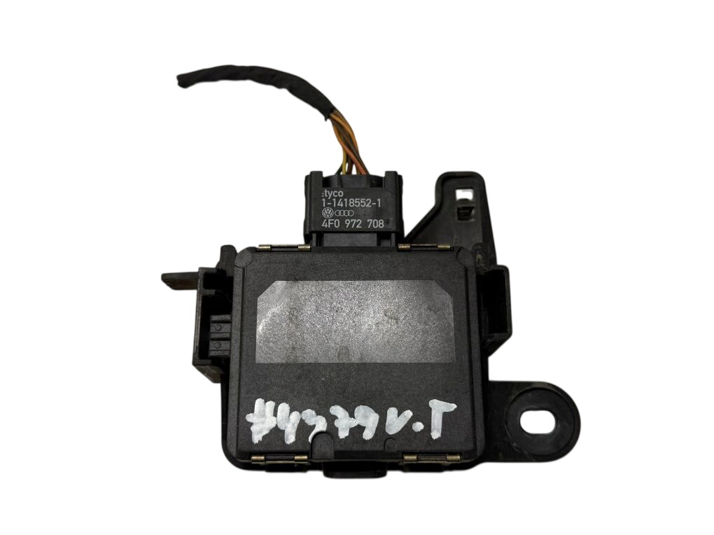 Volkswagen Passat (B8) Control unit, BLIND SPOT 3Q0907590B 0203300606 Control unit, BLIND SPOT ...