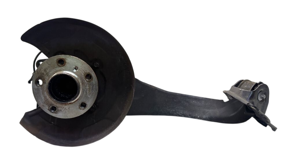 BMW 2 (F22 / F23) Wheel bearing housing rear right 33308842880 8842880 Wheel bearing housing rear ...