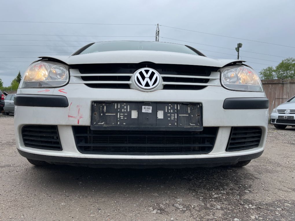Volkswagen Golf 5 front bumper 1K0807217 1K0807217F Front Bumper VW GOLF V (1K...