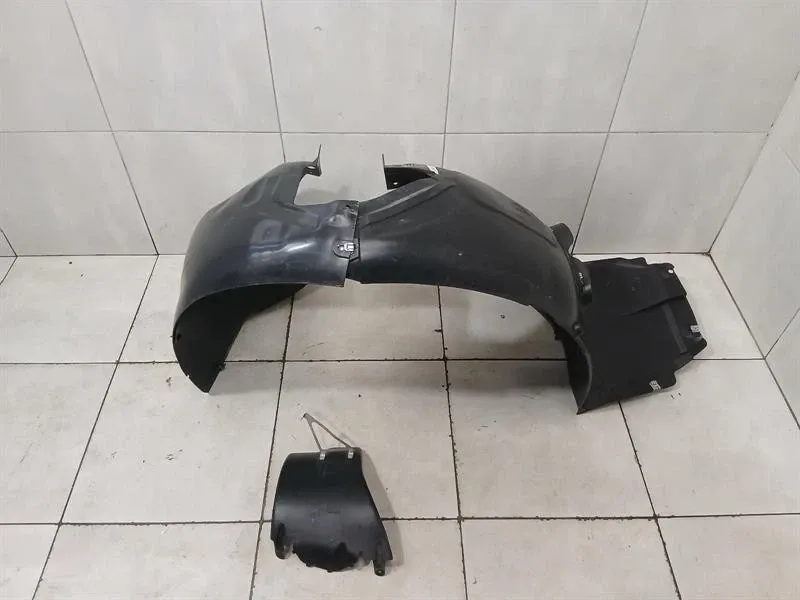 Porsche Cayman 718 GT4 Wheel Arch Liner 982809958D RH Front Wheel Arch Cover Brand/Model: PORSCHE 718
Year: 2020
Engine: 399...