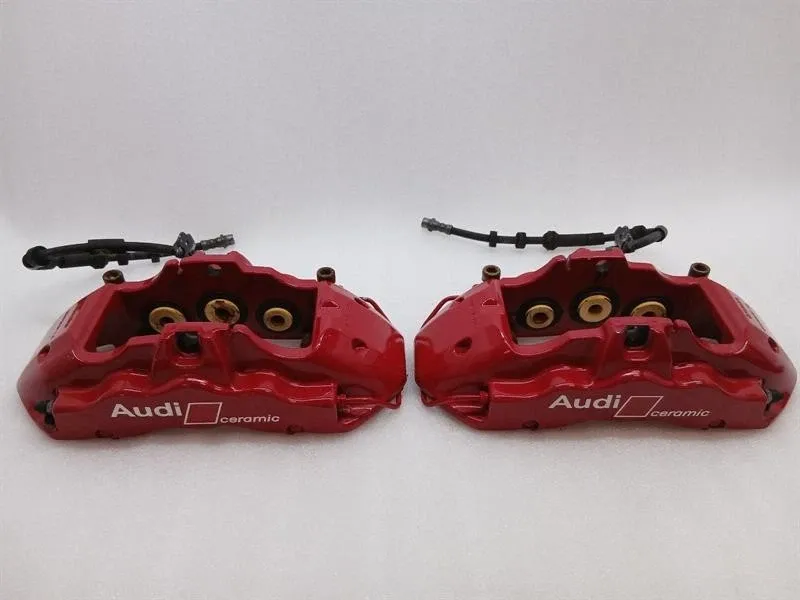 Audi R8 Audi R8 4S AWD brake caliper 4S0615107G front set brake caliper front ceramic Body type: Coupe
Fuel: Petrol