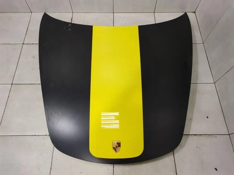Porsche 911 (991) PORSCHE CAYMAN 718 GT4 BONNET 99151101104 BONNET GOOD CONDITION PPF Body type: Coupe
Fuel: Petrol