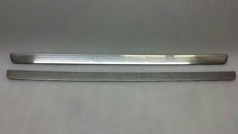 Mercedes-Benz A (W169) Mercedes C Class W204 Door Sill Set A2046801935 Door Sill Trim Chrome Body type: Coupe
Fuel: Diesel