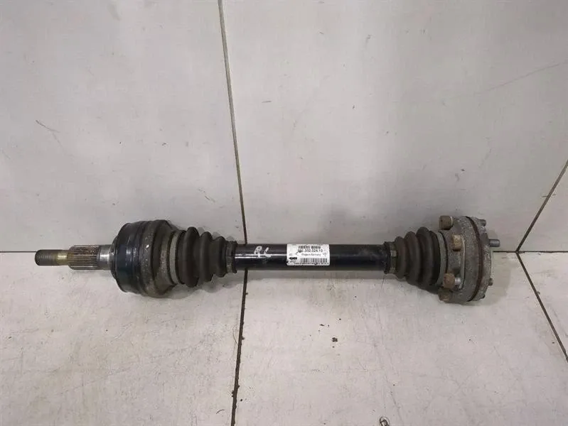 Porsche 911 (991) Porsche 911 991 drive shaft rear right 99133202487 rear right drive shaft Body type: Coupe
Fuel: Petrol