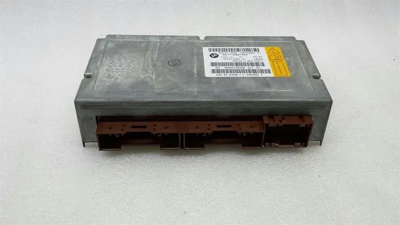BMW 7 (E65 / E66 / E67 / E68) BMW 7 series E66 Facelift Safety Module ECU 65776967658 Safety Module Body type: Saloon
Fuel: Diesel