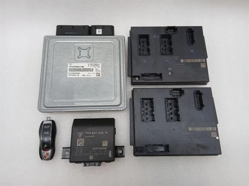 Porsche 911 (991) Porsche Cayman 981 Engine ECU Set 99161860203 Engine Control Unit Set A122 2.7 Body type: Coupe
Fuel: Petrol