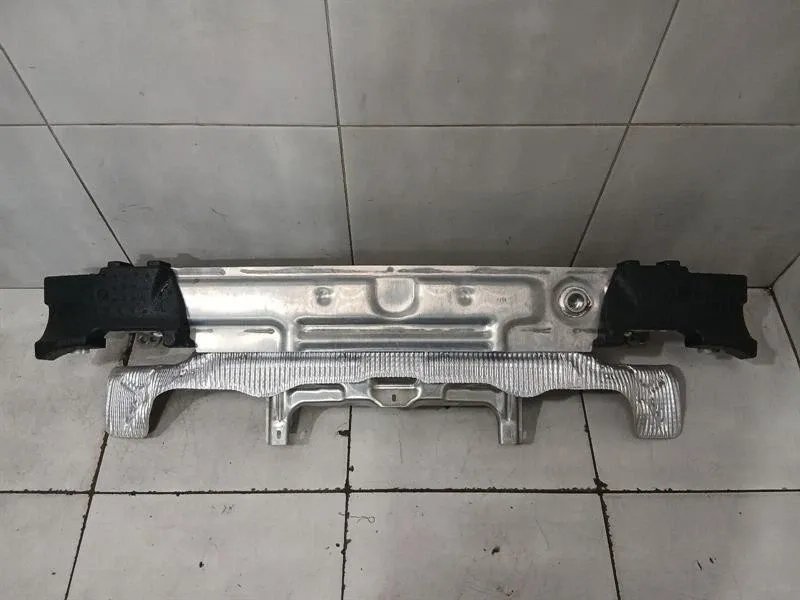Porsche Cayman 718 GT4 Rear Bumper Beam 982807235 Rear Bumper Carrier Brand/Model: PORSCHE 718
Year: 2020
Engine: 399...