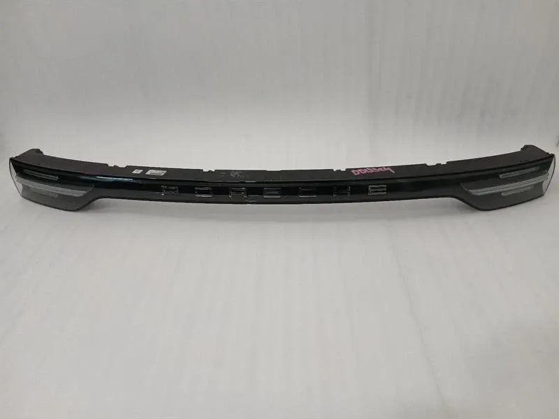 Porsche Cayenne Porsche Cayenne 9Y GTS Turbo Mk3 E3 Stop Light 9Y0945081R Brake Light