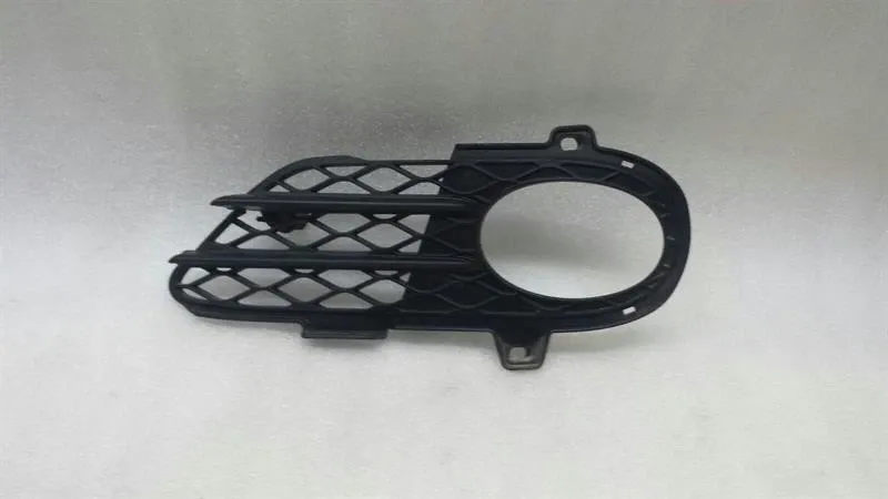 Mercedes-Benz A (W168) Mercedes CL W215 Bumper Lower Left Fog Light Grille A2152251322 Radiator Grille Body type: Coupe
Fuel: Petrol