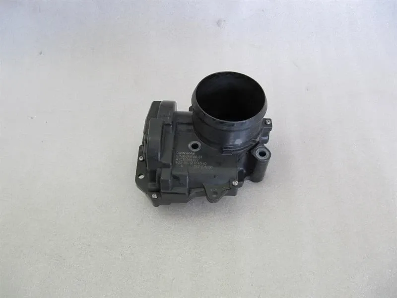 BMW 1 (E81 / E82 / E87 / E88) BMW 1 Series F20 Throttle Body 760491880-01 Throttle Body Body type: Hatchback
Fuel: Petrol