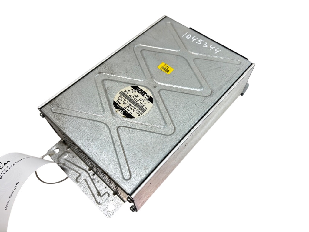 Audi Q7 (4L) Audio amplifier 4L0035223 Audio amplifier AUDI Q7 (4L) (2006-20...