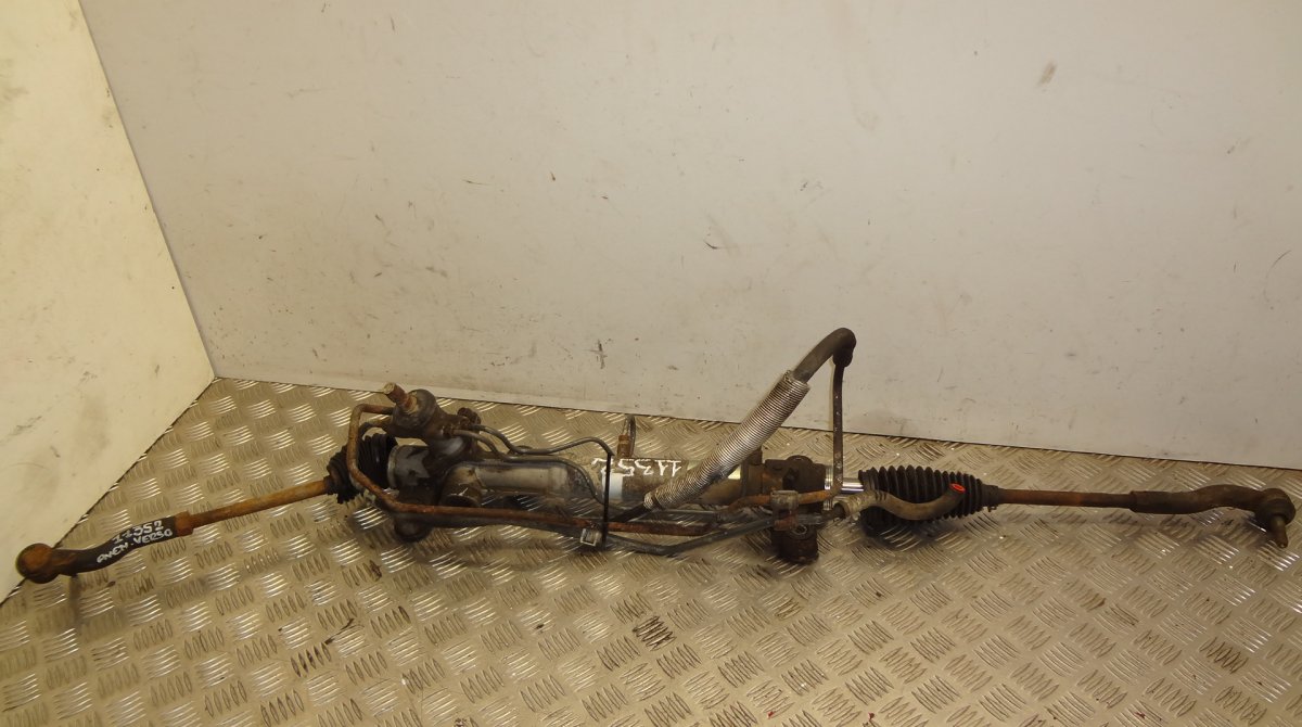 Toyota Avensis (T22) ohjaushammastanko 44060 Steering rack TOYOTA AVENSIS VERSO (XM20)...