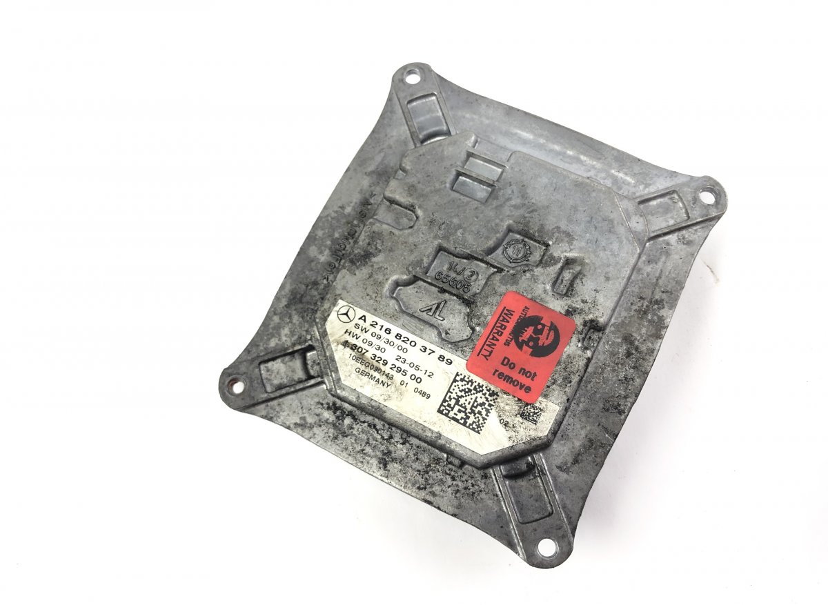 Mercedes-Benz A (W169) Xenon control unit right 130732929500 Xenon control unit right MERCEDES-...