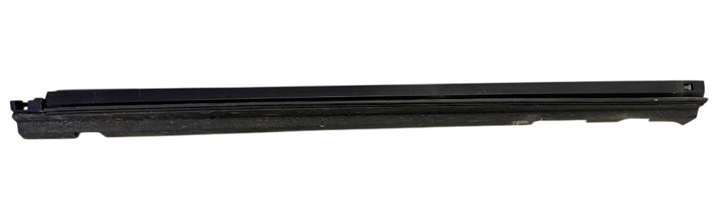 Volvo XC40 / EX40 küljekarp (vasak) 31448223 Side Skirt Left VOLVO XC40 / EX40 / EC...