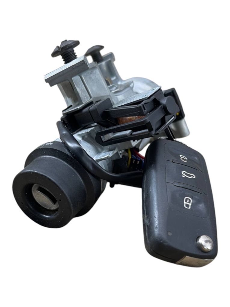 Volkswagen Tiguan Ignition switch lock (ignition barrel) 1K0905851B 5K0837202Q 1K0953527C 1K0905865A Ign...