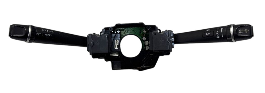 Volvo XC90 Indicator + wiper switch (stalk) 30798526 30798530 Indicator + wiper switch (sta...