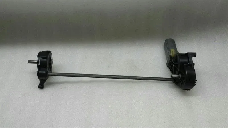 Mercedes-Benz A (W168) Mercedes SL R230 Backrest Adjustment Motor 0390201931 Seat Adjustment Motor Body type: Convertible
Fuel: Petrol