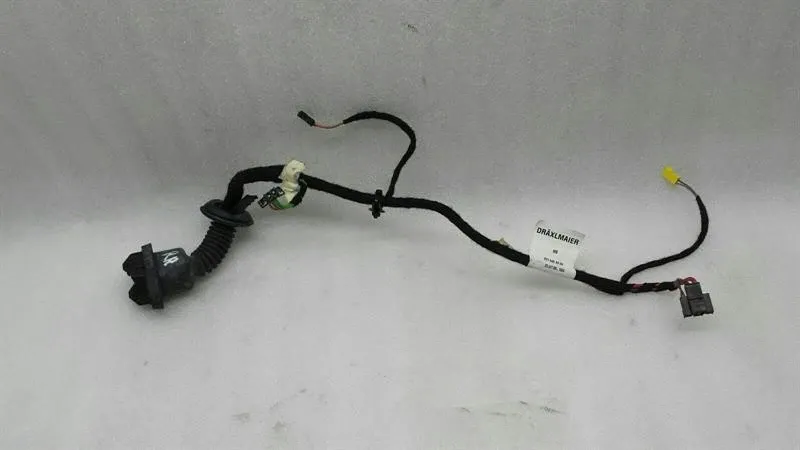 Mercedes-Benz A (W169) Mercedes S-Class Rear Right Door Wiring A2215408908 Wiring Harness Body type: Saloon
Fuel: Petrol